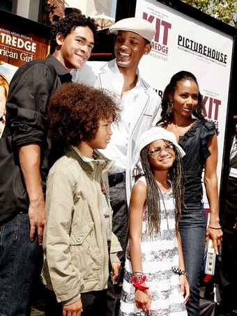 will smith and family photos. Posted in Will and Jada Smith